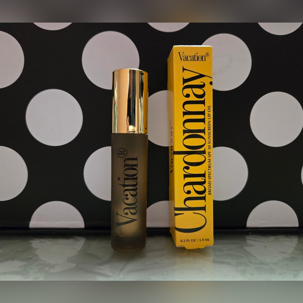 FIRM PRICE✨️Vacation Chardonnay Lip Oil✨️